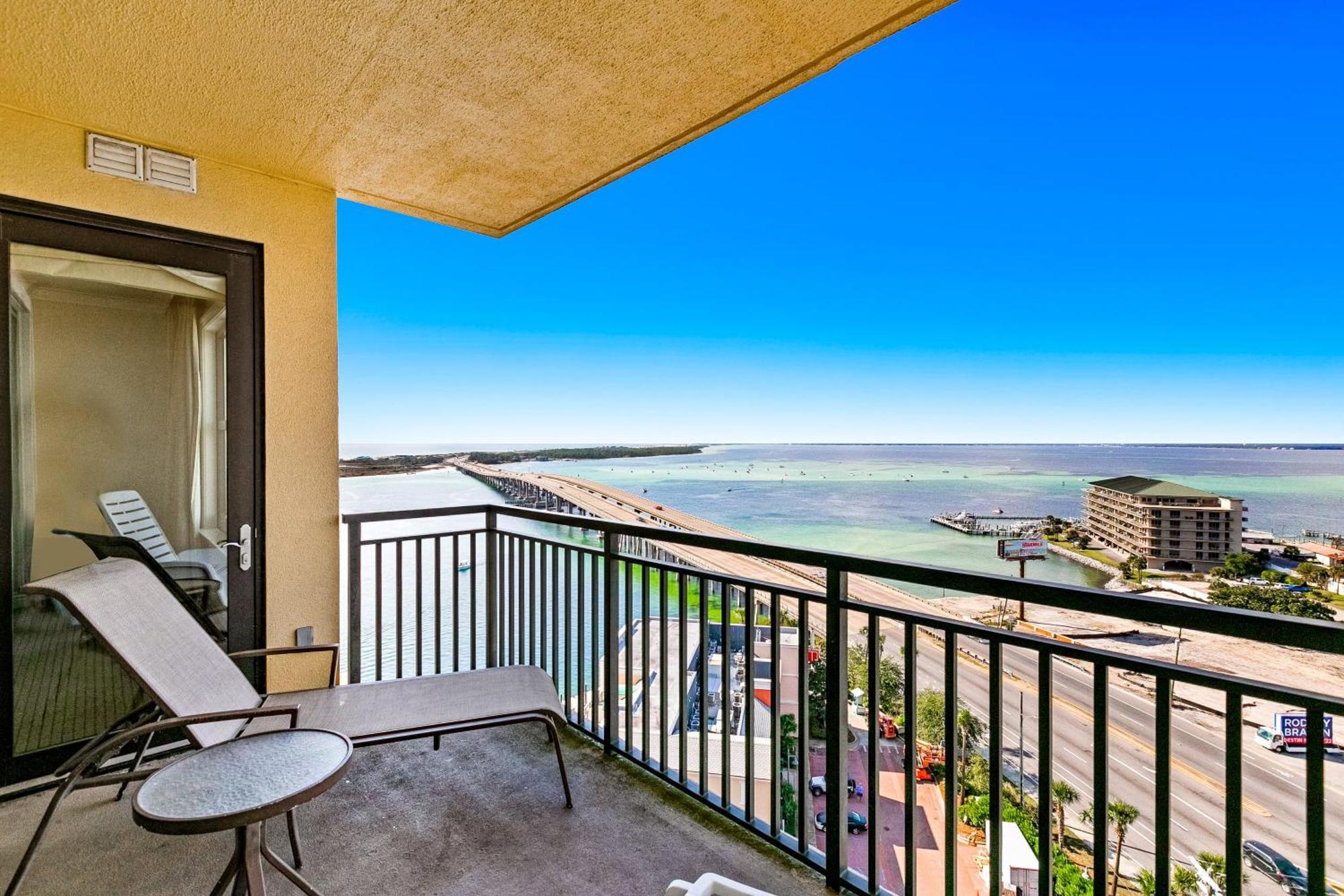 Emerald Grande Destin Room photo