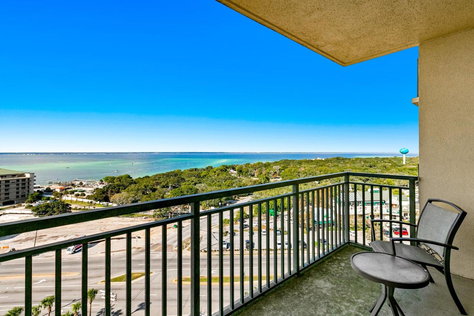 Emerald Grande Destin Room photo